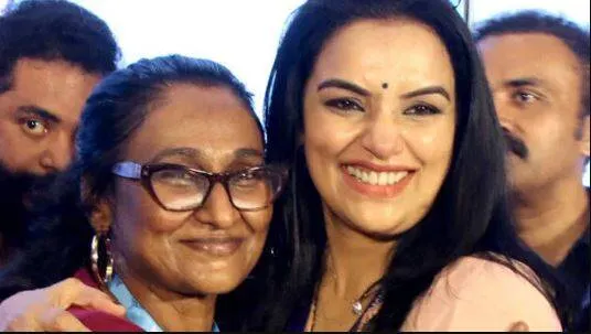 shwetha-menon-actress-bol