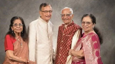 asha-divan