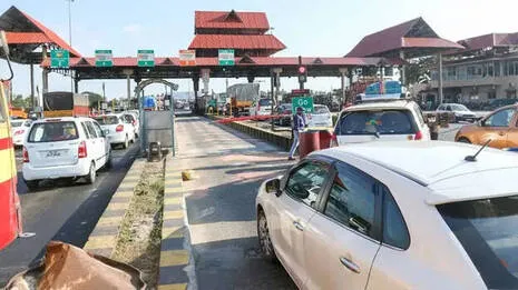 paliyekkara-toll-plaza