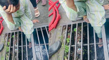 palakkad-woman-leg-got-stuck-in-drain