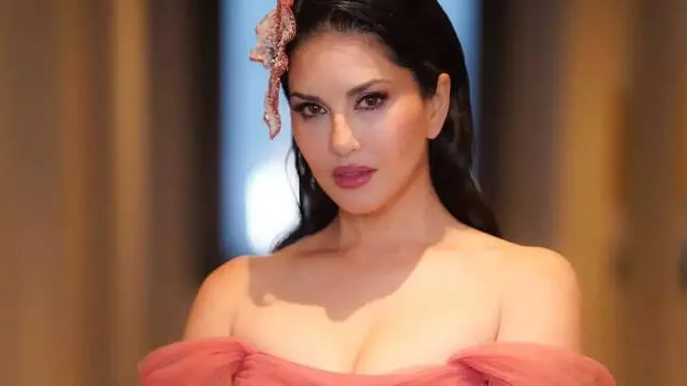 sunny-leone