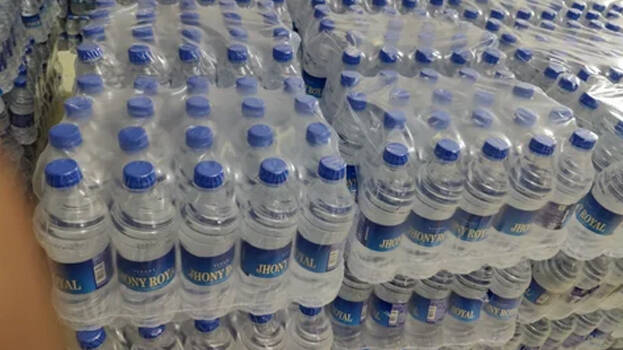 water-bottle water-bottle