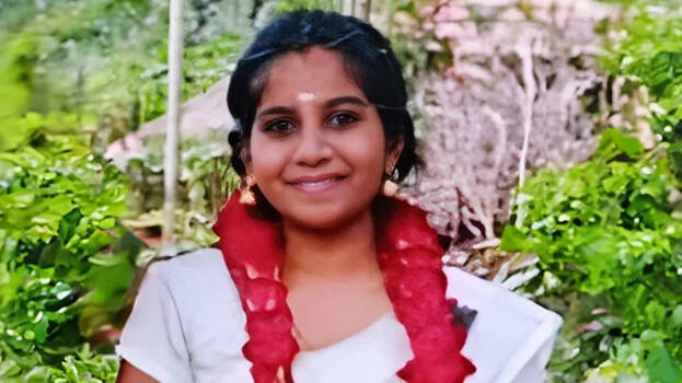 anjumol anjumol