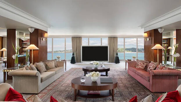 hotel-suit- hotel-suit-