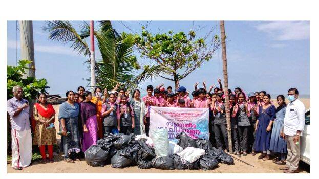 beach-cleanup-carried-out beach-cleanup-carried-out