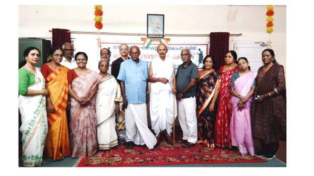 pakal-veedu pakal-veedu