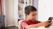 children-phone-usage