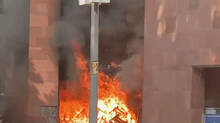 delhi-mps-flat-fire