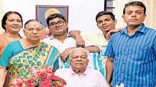 arunkumar-shares-birthday-memories-with-his-father-vs-achudananthan