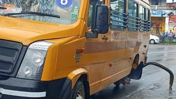 25-school-bus-1 25-school-bus-1