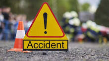 car-and-ksrtc-bus-collided-in-kottayam