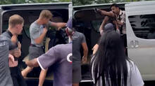 tourists-attacks-eachother-in-van