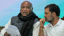 congress-meeting-in-mallikarjun-kharges-house