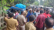 sabarimala-pilgrims-vehicle-accident-in-kottayam