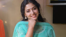 actress-anu-sithara-new-art-school-in-uae
