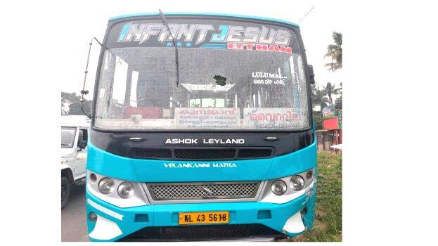 bus-attak-paravur