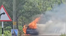 one-person-died-in-a-car-fire-in-palakkad-suicide-suspected