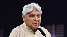 act-of-nitish-went-bad-should-apologize-to-woman-doctor-javed-akhtar