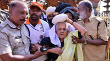 even-at-the-age-of-103-parukutty-came-to-sabarimala