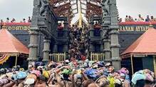 sabarimala-nada-opens-for-makaravilakku-fest
