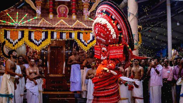 theyyam-