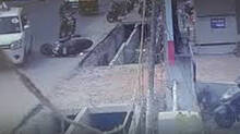 scooter-driver-fallls-into-drainage-under-costruction