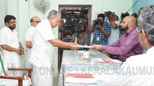 cm-pinarayi-vijayan-submitted-nomination-papers-at-dharmadam