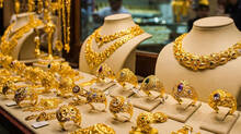 indian-salesman-embezzles-22-crore-worth-of-gold