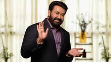 director-shanthivilla-dinesh-asks-mohanlal-some-questions