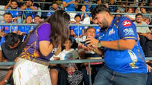 fan-loses-ring-proposing-ipl-2026-match-girlfriend