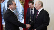 iran-foreign-minister-meets-putin-atrussia