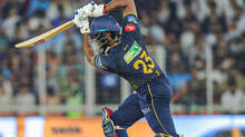 gujarat-titans-defeated-unjab-kings-by-four-wickets