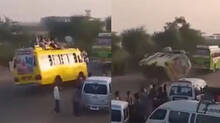 mini-bus-carrying-tourist-group-overturns--accident
