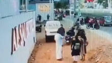 hotel-employees-brutally-beaten-up-in-kazhakoottham-for-not-giving-way-to-auto