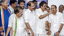 congress-to-decide-ministers-and-decide-on-remesh-chennithalas-future