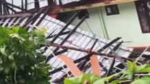 school-roof-blown-off-in-pathanamthitta
