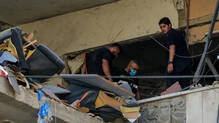 israel-strikes-at-beiroot
