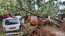 mini-tornado-in-trissur