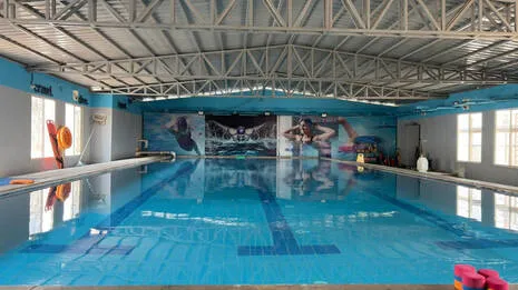 swimming-pool.1.3877168