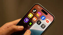 uae-announces-social--media-ban-for-children