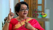 mallika-sukumaran-resigns-from-amma-association