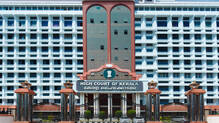 muttil-tree-felling-case-highcourt-stays-auction-of-trees