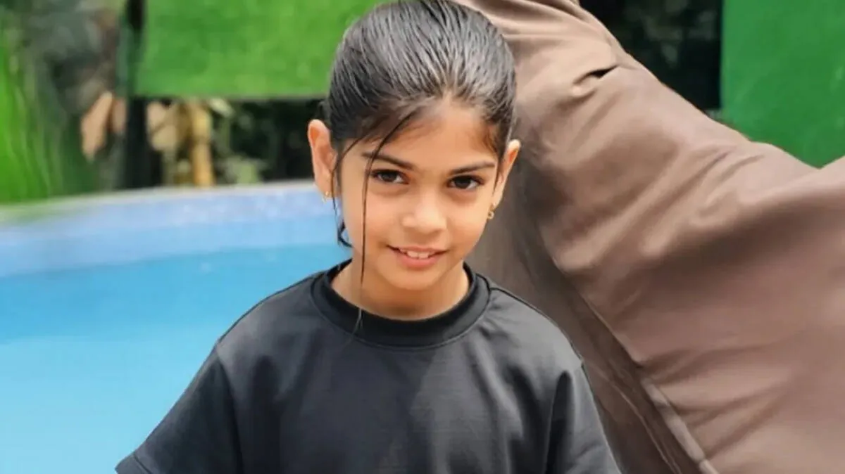 ayisha-helna