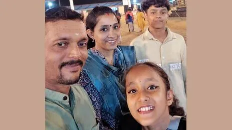 deepu-with-family-.1.3915816