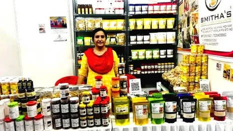 smitha-.1.3919369