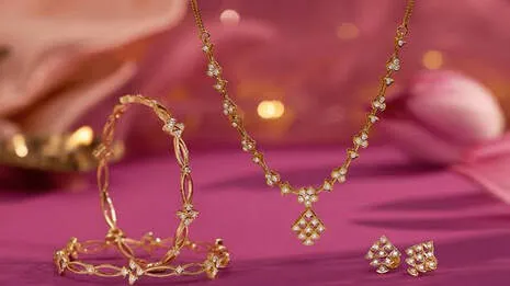 ornaments.1.3922400