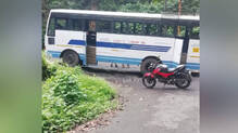 ponmudi-ksrtc-bus-breakdown