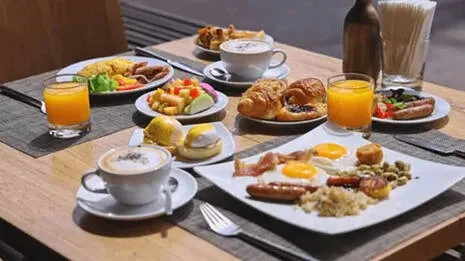 food-table.1.3939159