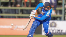 india-defeated-zimbabwe-in-the-first-t20i