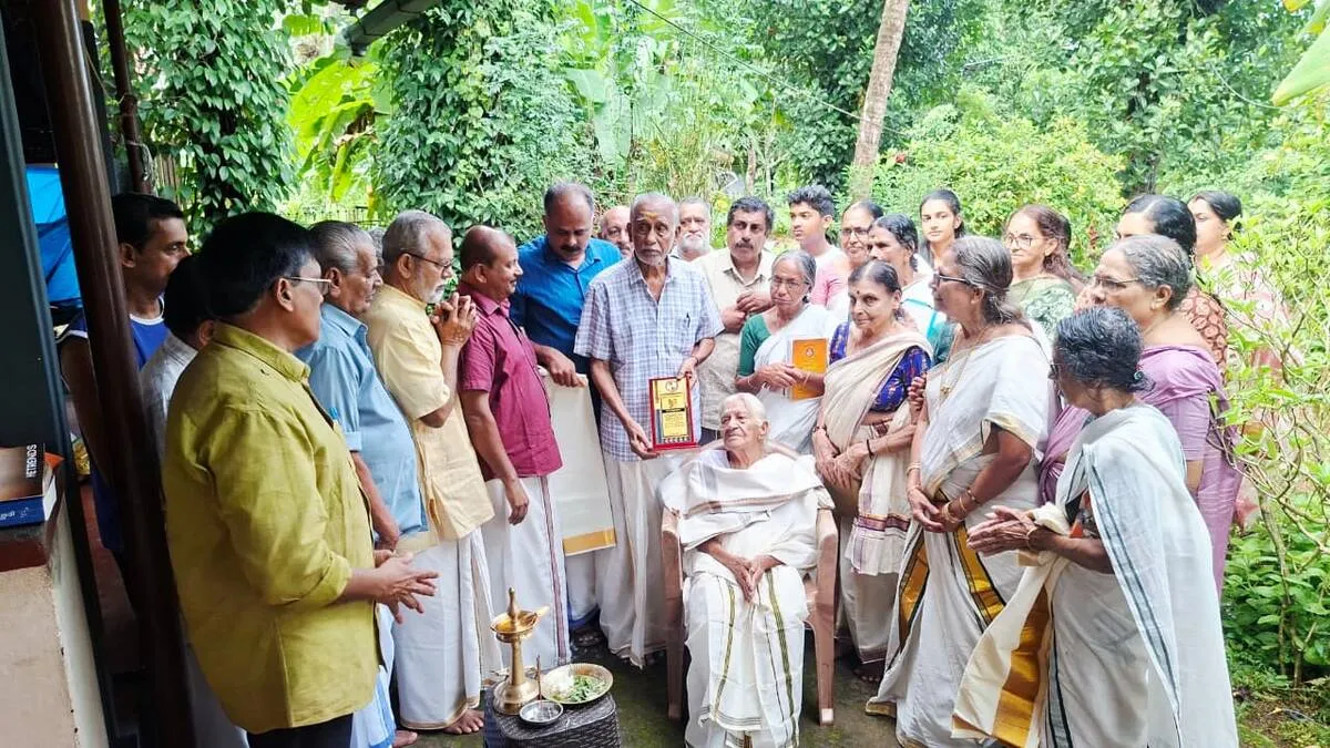 aadharam aadharam